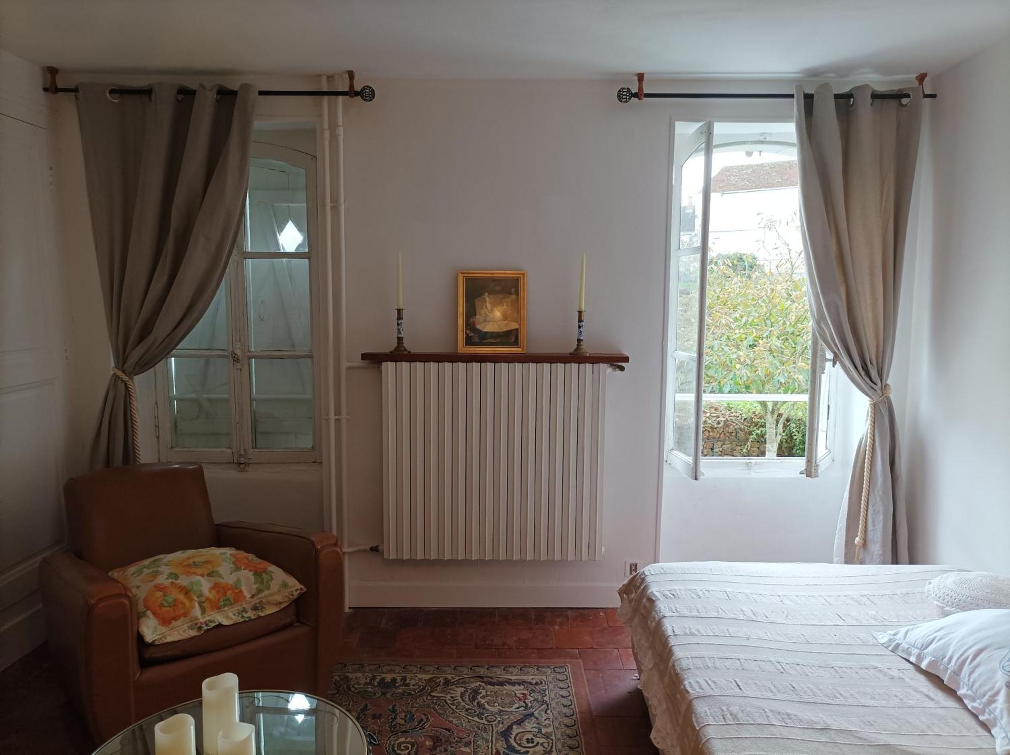La Maison Au Bord De L'Eau Gracay Luaran gambar